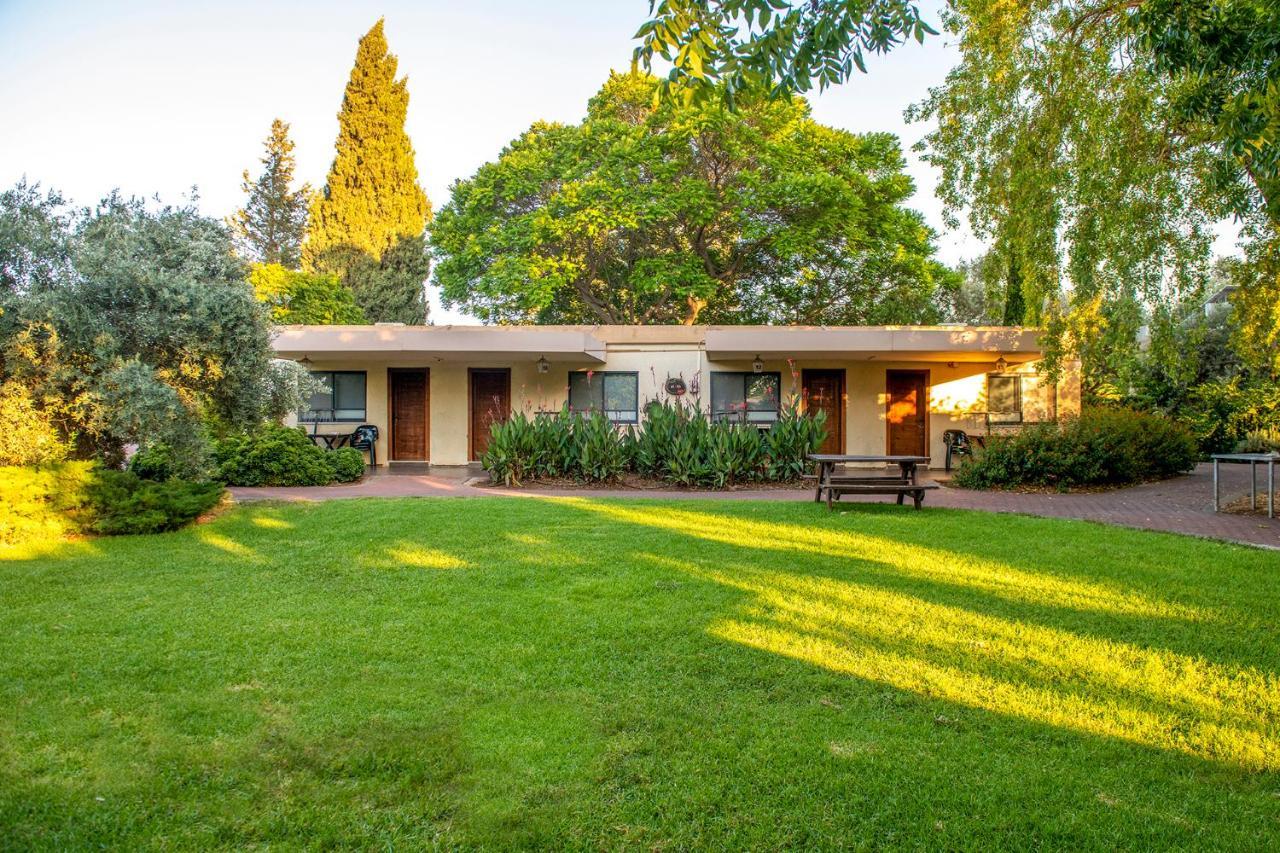 כפר הנופש קיבוץ גדות Kibbutz Gadot Galilean Resort Dış mekan fotoğraf