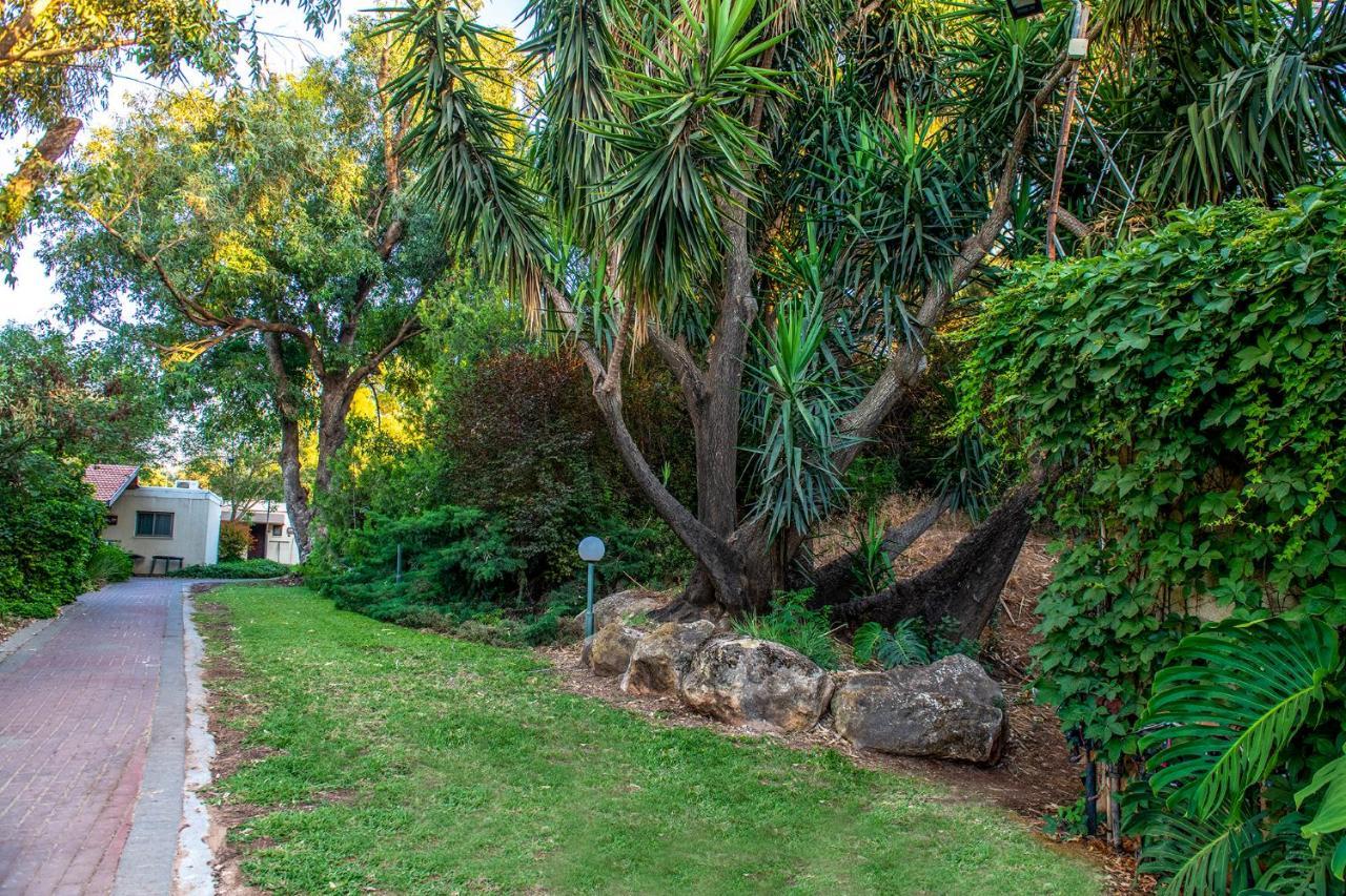 כפר הנופש קיבוץ גדות Kibbutz Gadot Galilean Resort Dış mekan fotoğraf