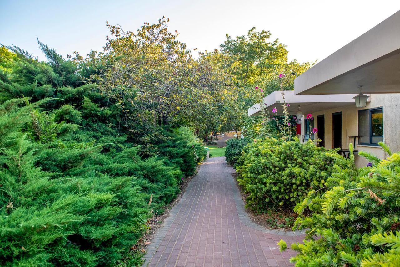 כפר הנופש קיבוץ גדות Kibbutz Gadot Galilean Resort Dış mekan fotoğraf