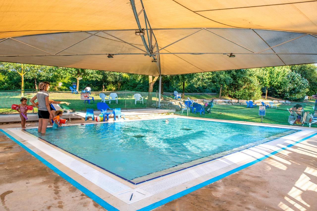 כפר הנופש קיבוץ גדות Kibbutz Gadot Galilean Resort Dış mekan fotoğraf